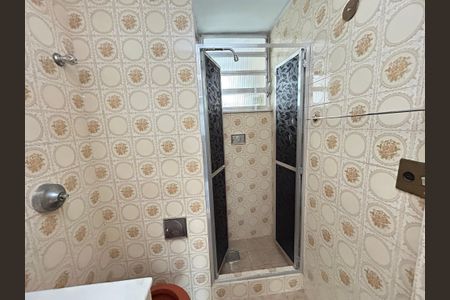 Apartamento para alugar com 55m², 2 quartos e 1 vagaBanheiro