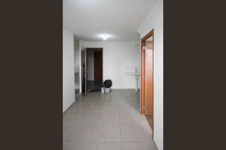 Sala de apartamento para alugar com 2 quartos, 36m² em Vila Antonieta, São Paulo