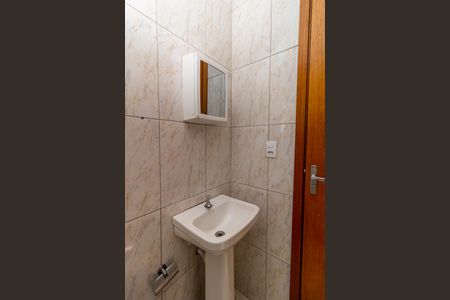 Casa de condomínio para alugar com 40m², 1 quarto e sem vagaBanheiro