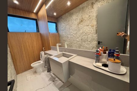 Casa de condomínio à venda com 433m², 4 quartos e 2 vagas Casa de condomínio à venda com 433m², 4 quartos e 2 vagasLavabo