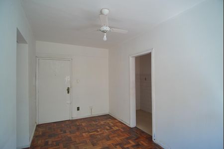 Sala de apartamento para alugar com 2 quartos, 63m² em Petrópolis, Porto Alegre