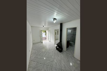 Casa para alugar com 54m², 2 quartos e sem vaga Casa para alugar com 54m², 2 quartos e sem vagaSala / Cozinha