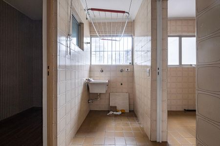 Apartamento para alugar com 93m², 3 quartos e 1 vagaÁrea de Serviço