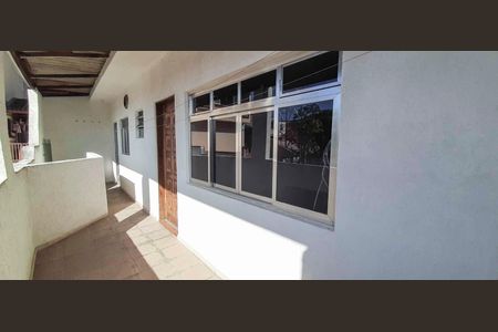 Casa para alugar com 150m², 2 quartos e 3 vagas