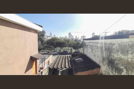 Casa para alugar com 150m², 2 quartos e 3 vagas Casa para alugar com 150m², 2 quartos e 3 vagasCasa 2 - Vista do Quarto