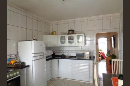 COZINHA de casa à venda com 2 quartos, 85m² em Conceicao, Osasco