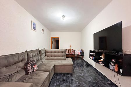 Casa à venda com 138m², 2 quartos e 2 vagas Casa à venda com 138m², 2 quartos e 2 vagasSala