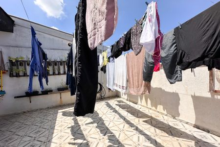 Casa à venda com 138m², 2 quartos e 2 vagas Casa à venda com 138m², 2 quartos e 2 vagasVaranda do Quarto 1