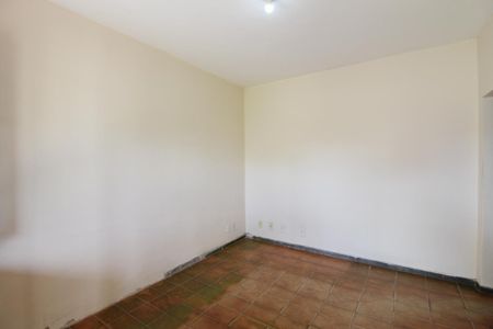 Sala de casa à venda com 3 quartos, 360m² em Jaqueline, Belo Horizonte