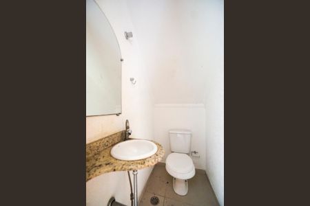 Casa de condomínio para alugar com 126m², 3 quartos e 2 vagas Casa de condomínio para alugar com 126m², 3 quartos e 2 vagasLavabo