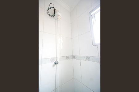 Casa de condomínio para alugar com 126m², 3 quartos e 2 vagas Casa de condomínio para alugar com 126m², 3 quartos e 2 vagasChuveiro