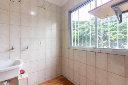 Apartamento para alugar com 65m², 2 quartos e 1 vagaÁrea de Serviço 