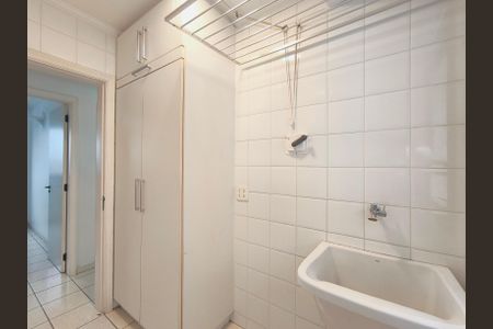 Apartamento para alugar com 83m², 3 quartos e 1 vagaÁrea de Serviço