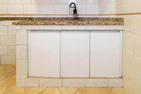 Apartamento para alugar com 84m², 2 quartos e sem vagaCozinha - Armários