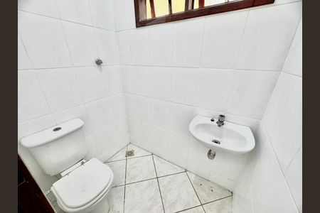 Casa de condomínio à venda com 120m², 4 quartos e 2 vagas Casa de condomínio à venda com 120m², 4 quartos e 2 vagasLavabo