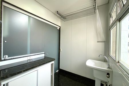 Apartamento para alugar com 117m², 2 quartos e 2 vagas Apartamento para alugar com 117m², 2 quartos e 2 vagasÁrea de Serviço