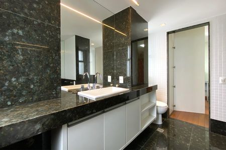 Apartamento para alugar com 117m², 2 quartos e 2 vagasBanheiro da Suíte 1