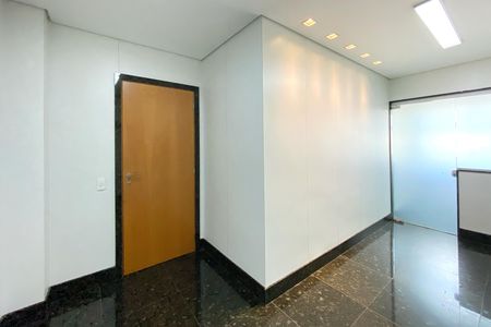 Apartamento para alugar com 117m², 2 quartos e 2 vagas Apartamento para alugar com 117m², 2 quartos e 2 vagasCozinha