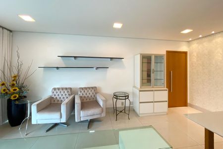 Apartamento para alugar com 117m², 2 quartos e 2 vagasSala