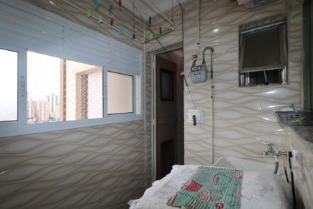 Apartamento à venda com 87m², 3 quartos e 1 vagaÁrea de Serviço