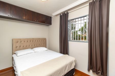 Apartamento à venda com 58m², 2 quartos e 1 vagaQuarto 2