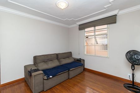 Sala de apartamento à venda com 2 quartos, 58m² em Nova Cachoeirinha, Belo Horizonte