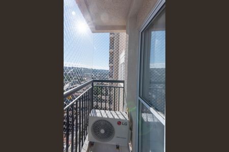 Sacada da Sala de apartamento à venda com 2 quartos, 46m² em Cidade Satélite Íris, Campinas