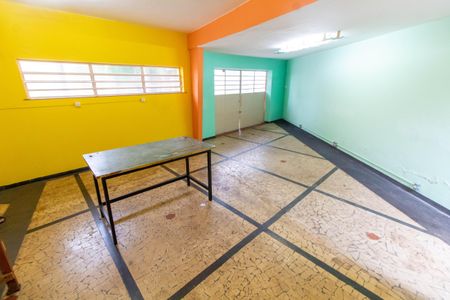 Casa para alugar com 250m², 3 quartos e 1 vaga