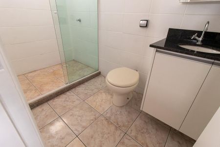 Casa para alugar com 89m², 3 quartos e 2 vagas Casa para alugar com 89m², 3 quartos e 2 vagasBanheiro Social