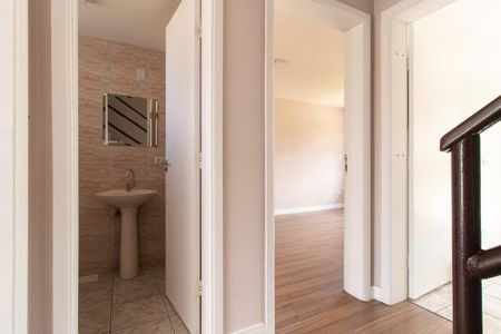 Casa para alugar com 89m², 3 quartos e 2 vagas Casa para alugar com 89m², 3 quartos e 2 vagasLavabo