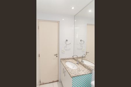 Apartamento para alugar com 63m², 2 quartos e 1 vaga Apartamento para alugar com 63m², 2 quartos e 1 vagaBanheiro
