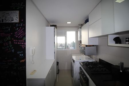 Cozinha de apartamento à venda com 2 quartos, 73m² em Petrópolis, Porto Alegre