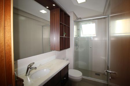 Apartamento à venda com 73m², 2 quartos e 2 vagasBanheiro