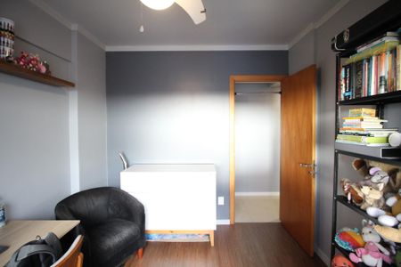 Apartamento à venda com 73m², 2 quartos e 2 vagasQuarto 2