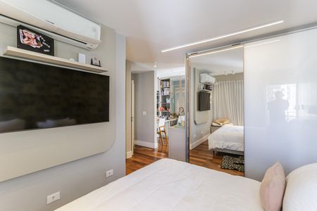 Apartamento à venda com 193m², 2 quartos e 3 vagasQuarto Suíte