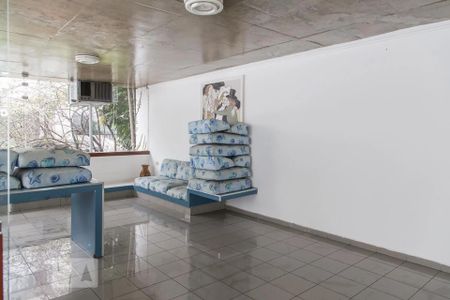 Apartamento à venda com 193m², 2 quartos e 3 vagasÁrea comum - Salão de festas