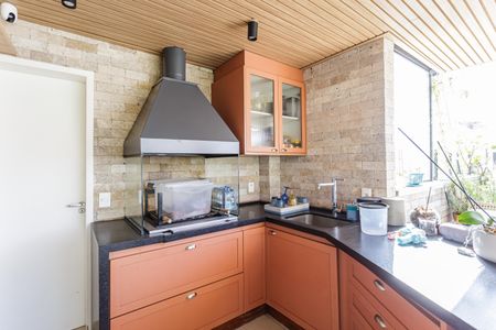 Apartamento à venda com 193m², 2 quartos e 3 vagasChurrasqueira