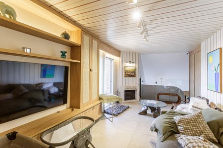 Apartamento à venda com 193m², 2 quartos e 3 vagasCobertura