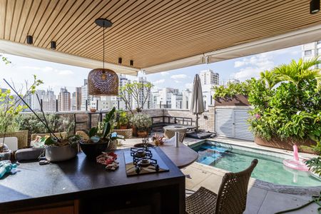 Apartamento à venda com 193m², 2 quartos e 3 vagasCobertura