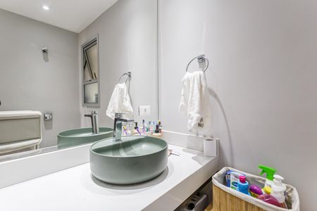 Apartamento à venda com 193m², 2 quartos e 3 vagasBanheiro Social