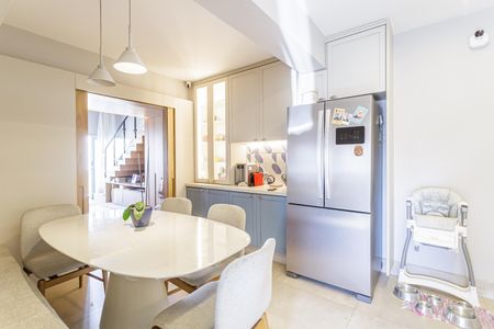 Apartamento à venda com 193m², 2 quartos e 3 vagasCozinha