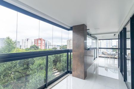 Apartamento para alugar com 185m², 3 quartos e 2 vagas Apartamento para alugar com 185m², 3 quartos e 2 vagasVaranda gourmet