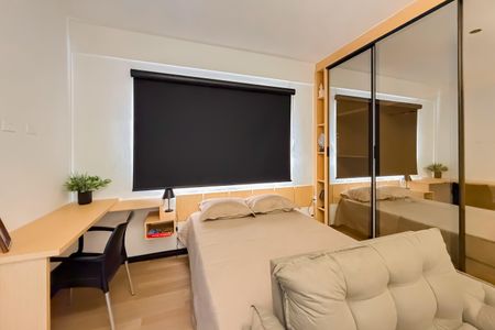 Studio à venda com 25m², 1 quarto e sem vagaPersianas