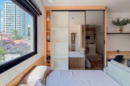 Studio à venda com 25m², 1 quarto e sem vagaArmários