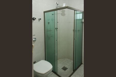 Banheiro de apartamento para alugar com 1 quarto, 34m² em Boqueirão, Santos