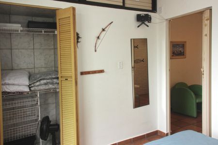 Quarto de apartamento para alugar com 1 quarto, 34m² em Boqueirão, Santos