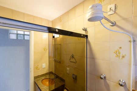 Banheiro de casa de condomínio à venda com 1 quarto, 80m² em Vila Madalena, São Paulo