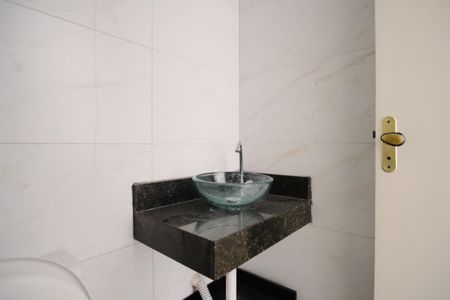 Apartamento à venda com 35m², 2 quartos e sem vagaBanheiro