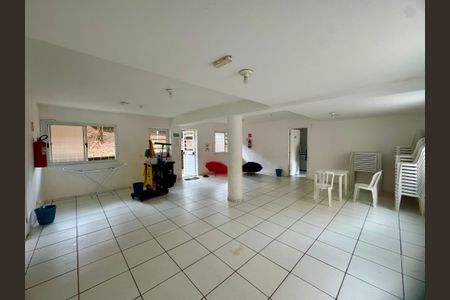 Apartamento para alugar com 52m², 2 quartos e sem vagaSalão de Festas