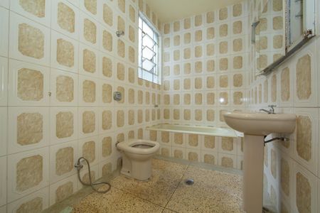 Apartamento à venda com 100m², 3 quartos e 1 vagaBANHEIRO